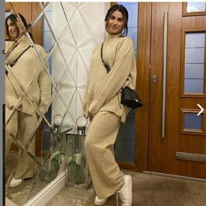 H&M knit lounge set